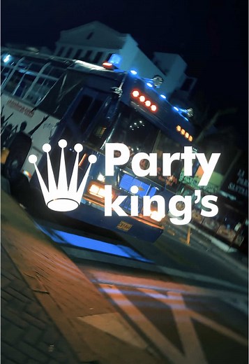 Fiestas y Celebraciones con Party Kings en 2025