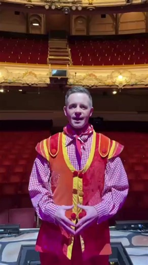 OH YES HE IS! 🙌 We’re thrilled to announce that Pav panto favourite LIAM DOLAN will return for Goldilocks and the Three Bonnie Bears 🐻✨ We can't wait to have Liam back on-stage bringing lots of laughs and panto mischief 😉 More Pav panto casting news coming soon! Book your tickets early for best seats and prices via the link in the comments 👇🎫 | The Pavilion Theatre