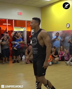 Christopher Spell and his INSANE World Record standing box jump of 163.3cm (64.3 in)! 🤯 🌍 🎥 IG: againstoddsathletics | Jumpers World