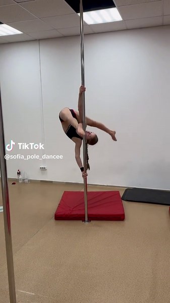 ❤️💋#polesportsgirl #polesport #fyp #fyyp #fyyyyyyppppppppp #rge #on