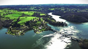 camping du Viaduc au bord du Lac de Saint Etienne Cantalès