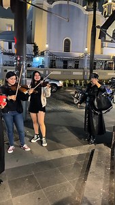 Como cada año, seguimos compartiendo la tradición de La Rama ✨🎄 Recorrimos las calles del centro de Córdoba, Veracruz, llevando música, alegría y el espíritu navideño que nos identifica como veracruzanos. Con esta hermosa tradición queremos desearles felices fiestas y recordar la importancia de seguir preservando nuestras costumbres, invitando a chicos y grandes a mantenerlas vivas para que perduren de generación en generación. 🎶❤️ ¡Que nunca se pierdan nuestras raíces! #LaRama #Veracruz #Córd