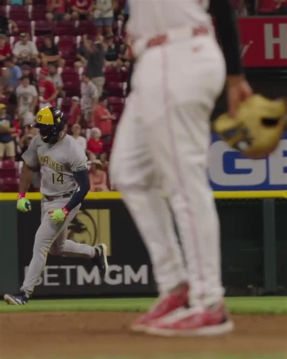 Pinch-hit, first-pitch, go-ahead NUKE | Milwaukee Brewers