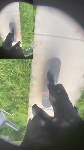 How to push on your skateboard (properly) 🔮🪬🌴 #skateboarding #howtoskate #beginnerskater #howtopushonyourskateboard #skatetu https://amzn.to/3XlNm1k | Suri Jet