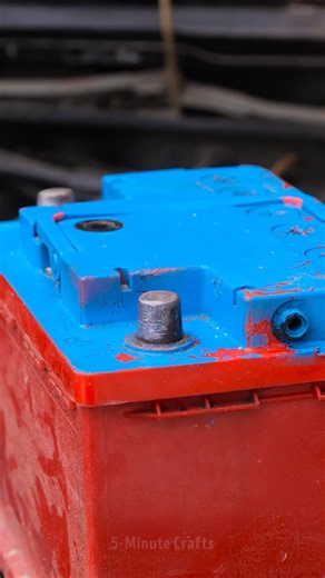 Reliable Way to Connect Wires to a Car Battery | 5-Minute Crafts GIRLY