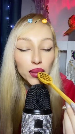 The Most Relaxing Honey Spoon Sounds You’ll Ever Hear ✨