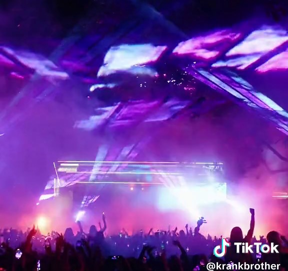 Four Tet Live Performance at Finsbury Park Electronic Music Festival