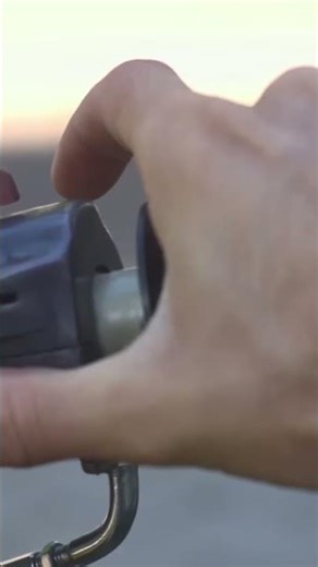 Compression test #hondacb450 #oldtimer #motorcyclemaintenance