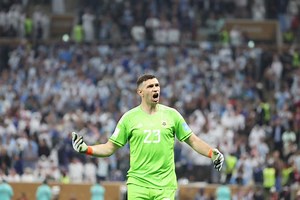 Emiliano Martinez après le sacre de l'Argentine en Coupe du monde : « Notre destin était de souffrir »
