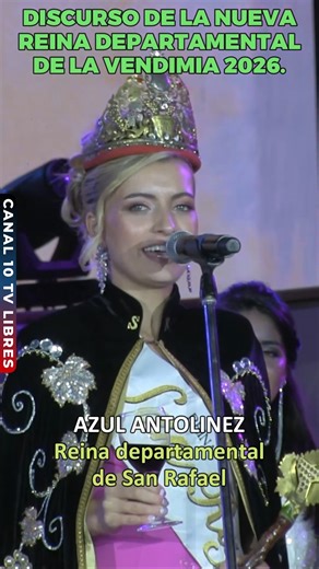 AZUL ANTOLINEZ, NUEVA REINA DEPARTAMENTAL DE LA VENDIMIA 2026, "TIERRA DE SUEÑOS" Azul Antolinez es coronada como nueva representante vendimial de San Rafael. Destacó el esfuerzo de los productos quienes "levantan la cabeza ante las adversidades." También resaltó que es un gran honor portar los símbolos vendimiales para representar a San Rafael y llevarlo a lo más alto posible. Por otro lado, agradeció a todos aquellos quienes la acompañaron desde el minuto cero, a las personas que votaron por e
