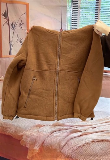 Hoodie Outfits to Elevate Your Style