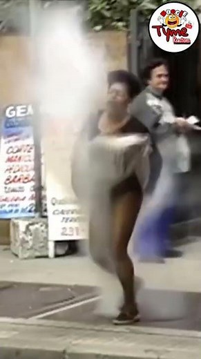 Funny Video Wind Blast Prank | Video Reaction | Video Prank #Shorts