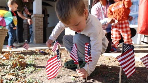 Patriotism and gratitude filled the air as Central Texas College’s youngest learners honored America’s veterans. Children from the CTC Child Development Center and Lab School spent the morning placing American flags across the center’s grounds — a heartfelt tribute to let our nation’s heroes know they are appreciated. Today CTC holds its Veterans Salute to Service ceremony at 3:00 PM in the Mayborn Science Theater, bringing students, staff, and community members together to recognize and thank t