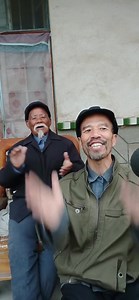 本亮大叔父子版《你笑起来真好看》