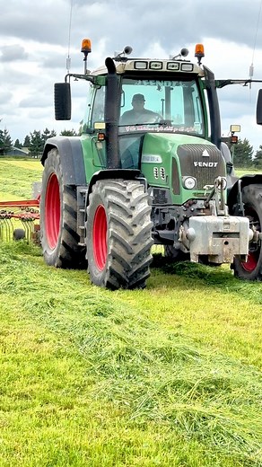 Lovely classic FENDT tractor passing with the rake with Stuart M Ranby Agricultural Ltd | Pro Horizon Farming Content