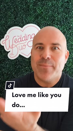 Best Wedding Recessional Songs and Tips