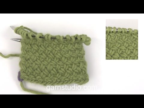 How to knit a basket pattern in the round