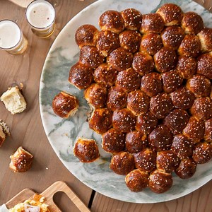 Pretzel Beer Bubble Bread