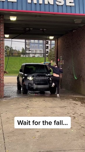 Today at the car wash… 😳 #pranks #couplespranks #carwashfails