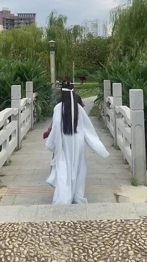 #蓝忘机 #魏无羡 #魔道祖师 #cosplay #douyin #viral