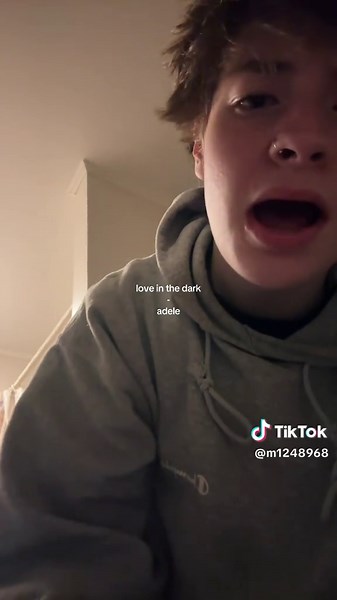 Cover of Adele's 'Love in the Dark' - An Emotional Tribute