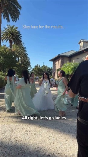 How I respectfully pose you and your wedding party 📸 #bayareaweddingphotographer