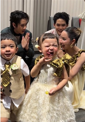 ต้าวแฝดโซลโมเน่ ปฏิบัติการรับบรีฟที่น่ารัก