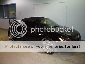 Disassembling a 2 piece wheel?