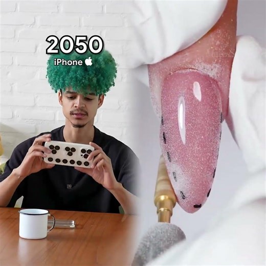 iPhone VS Android 2050 - PT. 4