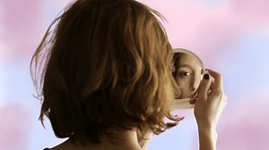 Always thinking 'what if'? Here's what parallel life thinking might be trying to tell you