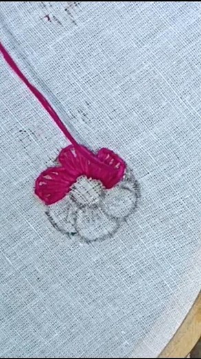 Most Creative Embroidery Skills| Very Easy flowers Pattern For Beginners
