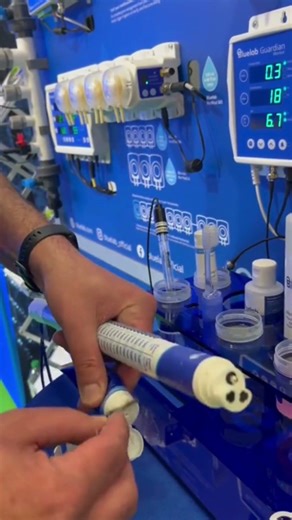 Keep your Bluelab Truncheon readings reliable with regular cleaning 🧼