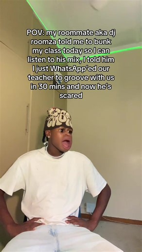 Bunking Classes for DJ Roomza's Mix