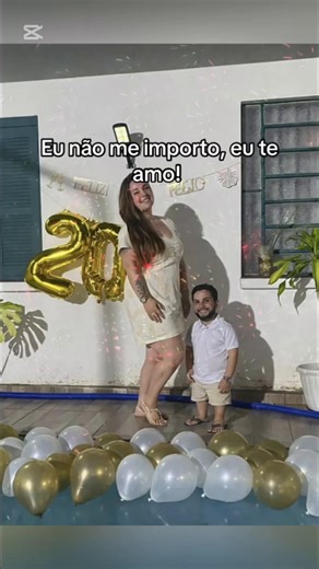 Como usar IA para fazer o namorado parecer mais baixo Ele achou que eu teria vergonha do tamanho dele.. Eu não me importo, eu te amo! Como fazer uma foto do namorado mais baixo Mas eu não me importo, eu te amo Filtro de IA para encurtar o namorado short king and his gf edit tutorial. he was nervous to meet me because of height ai prompt. ai height trend prompt. height trend with my boyfriend prompt tutorial. how to do the ai short boyfriend trend. my little man trend. short king trend ai prompt 