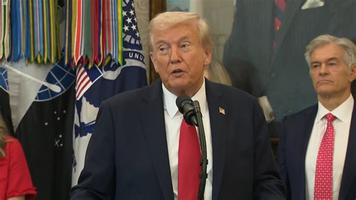 'What was said?': Trump accidentally exposes himself, reveals someone else writes his Truth Social posts in Oval Office slip-up