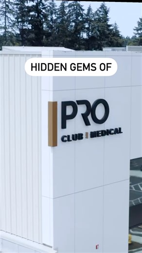 Come explore the dreamy hidden gems of PRO Club Bellevue with us, designed to meet all of your premium sports and wellness needs. Which amenities will you be using on repeat this summer? Learn more about membership benefits and join today at proclub.com | PRO Club
