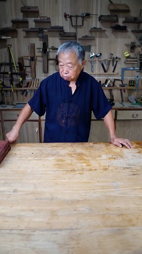 390K views · 6.1K reactions | Luban Lock Stool, some people say what is the practical use of Luban Lock? That is, one gives birth to two, two gives birth to three, and three gives birth to everything 魯班鎖凳，有人說魯班鎖有啥實用？即是一生二，二生三，三生萬物【阿木爷爷Grandpa Amu】 #阿木爷爷GrandpaAmu #手工 #工藝品 #木工 #DIY #reels #shorts #fblifestyle | 阿木爷爷Grandpa Amu | Facebook