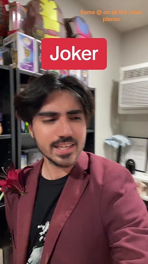 Nightwing vs Penguin: A Playful Showdown in Gotham