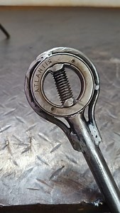 turning a used bicycle gear into a useful tool | ARD welder art