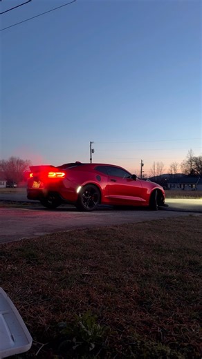 Uuuuy este CAMARO SS sonido de MUFLE #automobile