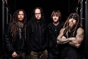 KORN: New Video Interview With FIELDY