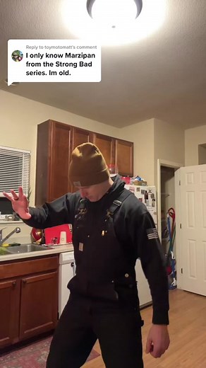 Exploring Strong Bad Emails on Homestar Runner