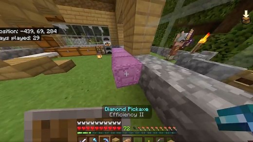 Weird Minecraft glitch causes player's shulker boxes to disappear