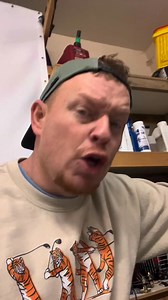 10M views · 275K reactions | No more sucking all the trash off 勞 #tips #tricks #cleaning | That 40 Year Guy | Facebook