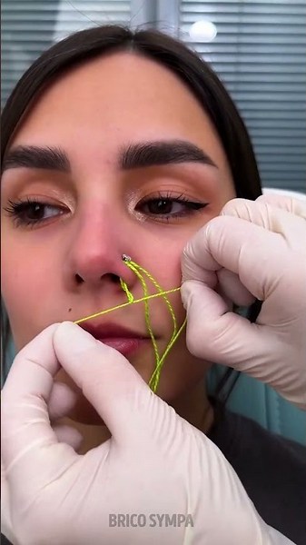 Peut-on retirer un anneau nasal avec juste un fil ? Regardez ça ! 🧵🤯