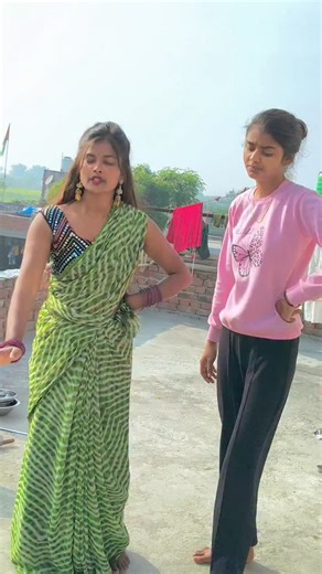 Renu chauhan on Instagram: "Band kar 😅"