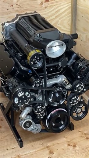 1000 HP Supercharged LS V8 Crate Engine!