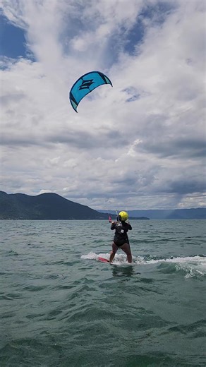 Aulas de Kitesurf em Ilhabela SP Aulas iniciantes e avançado (hidrofoil, kiteskate, manobras e saltos) #diadiakitesurf #kitesurfparatodoskitesurfilhabela www.kitesurfilhabela.com.br Cadastre-se 012991464319 whatsapp Diogo Prado #kitesurf #kiteboarding #kite Nós acreditamos em você, e você também acredita? Manda um direct , te mostramos o caminho 💨💨💨⛵️⛵️⛵️