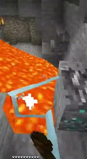 HE HAS TO BE HACKING😭😳#minecraft #hacker