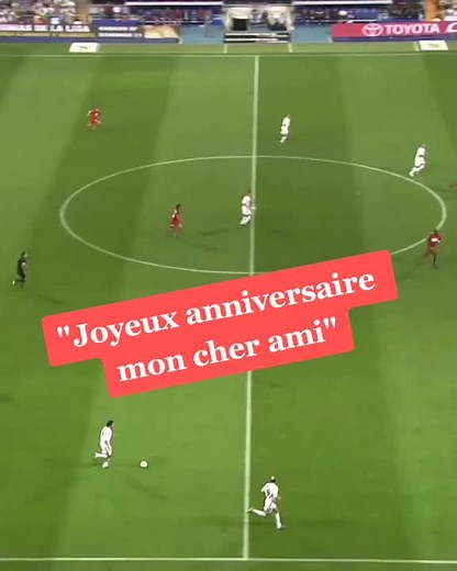 Joyeux Anniversaire Zizou : Légende du Football